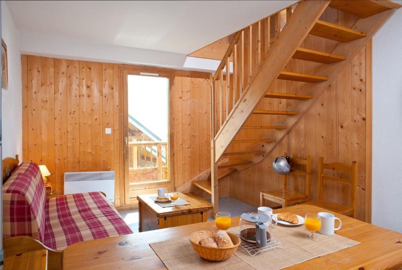 Madame Vacances Appartements Et Chalets La Fontaine Du Roi La Chal Exterior photo