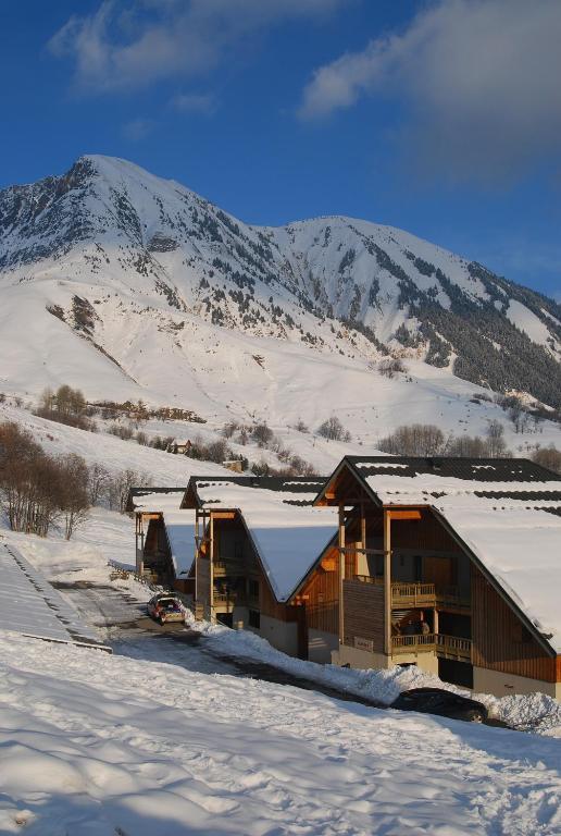 Madame Vacances Appartements Et Chalets La Fontaine Du Roi La Chal Exterior photo